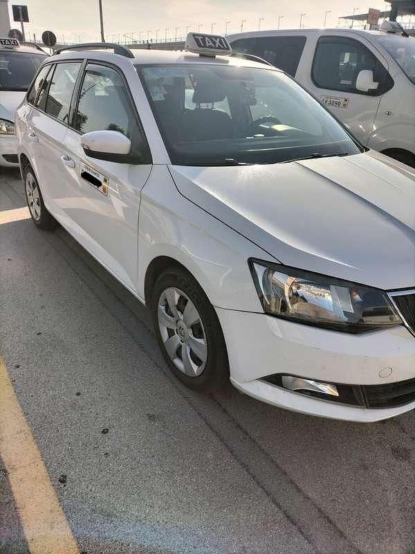 Usata Skoda Fabia Ambition 90 CV (66 kW) 1996 Bianco Utilitaria
