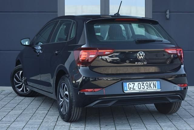 Usata VW Polo Life 95 CV (69 kW) 2025 Nero Utilitaria