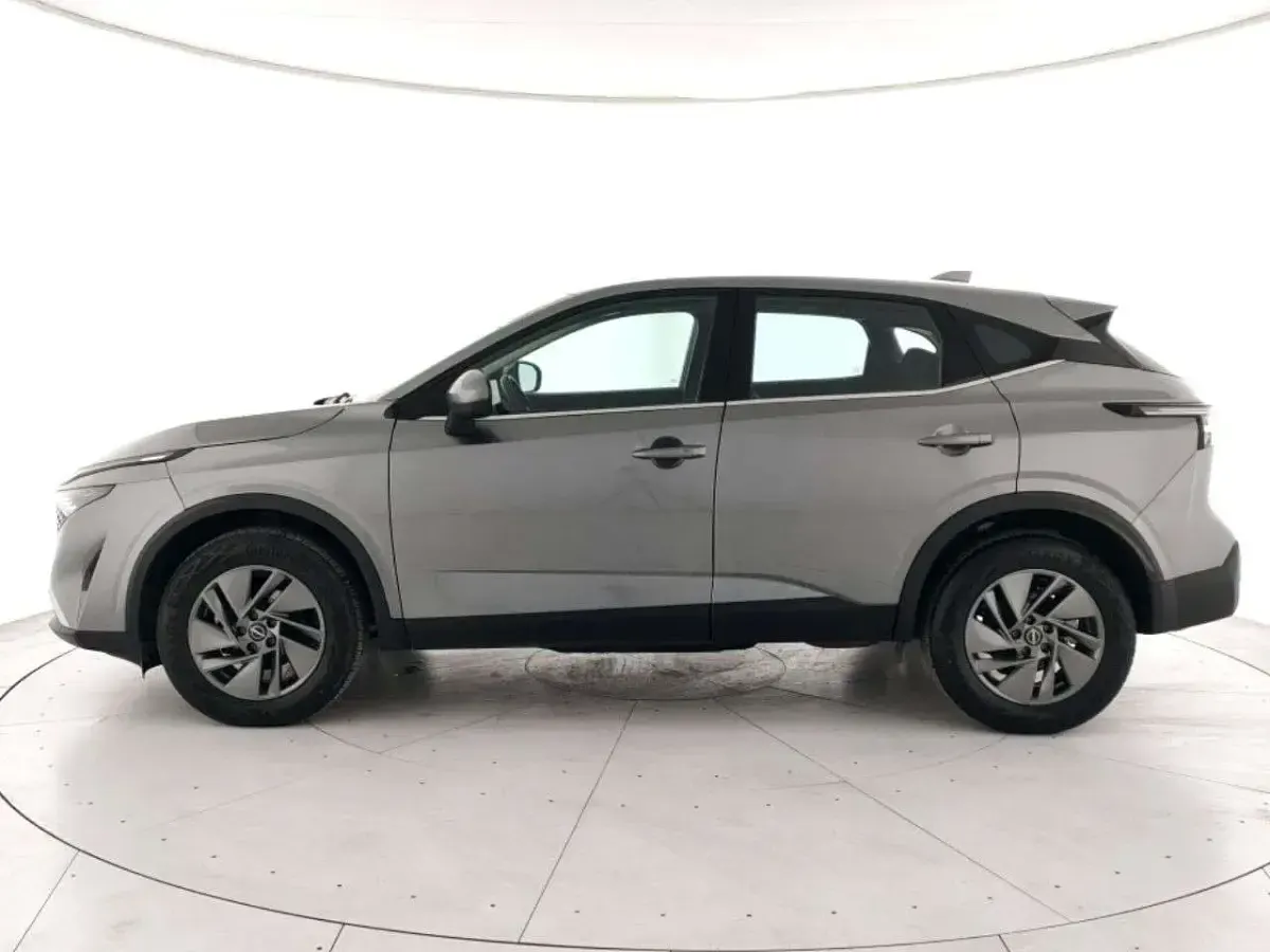 Usado Nissan Qashqai Acenta 158 CV (116 kW) 2025 Negro SUV