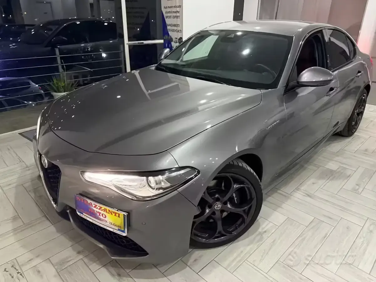 Usata Alfa Romeo Giulia Veloce 210 CV (154 kW) 2018 Grigio Berlina