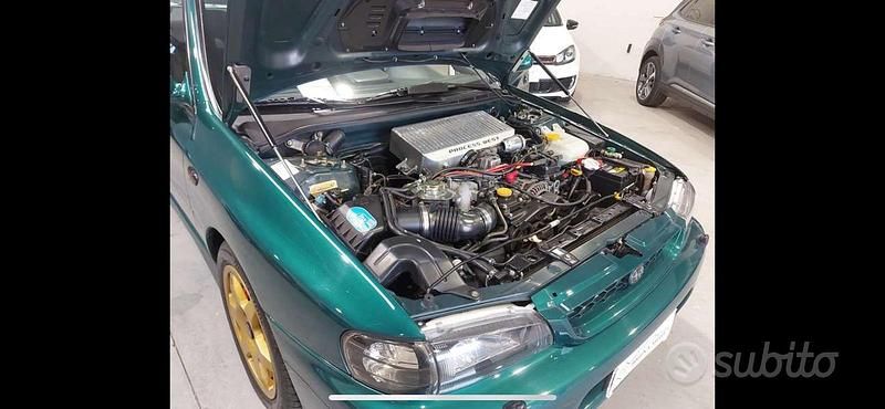 Usata Subaru Impreza 1999 Verde Berlina
