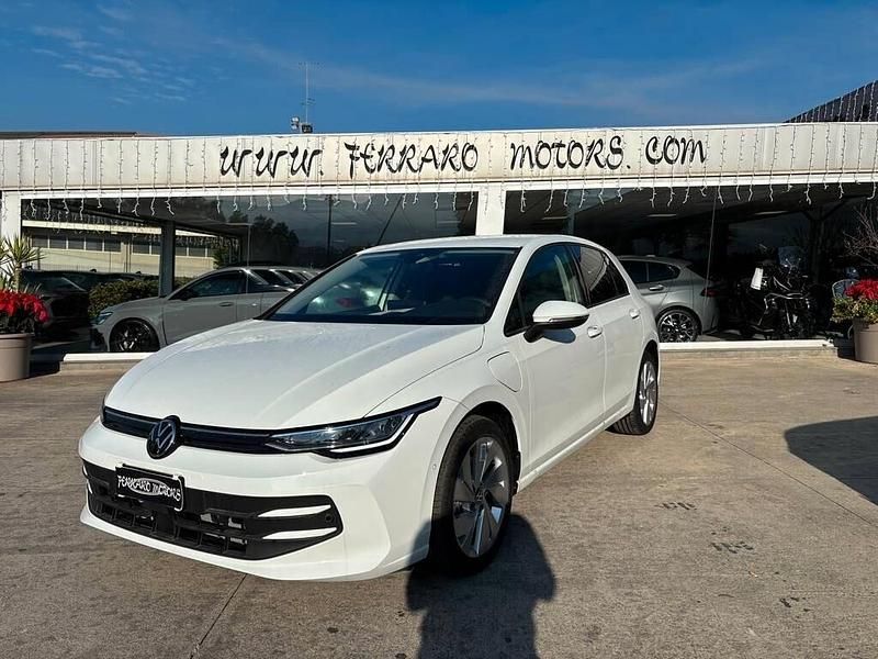 Nuova VW Golf VIII Style 149 CV (109 kW) 2025 Bianco Berlina