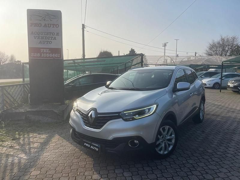 Grigio Usata 2016 Renault Kadjar Zen SUV | 9799 € (Ottimo prezzo) - Immagine 1/4