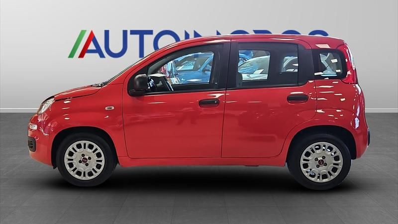 Usata Fiat Panda S 70 CV (51 kW) 2022 Rossa Utilitaria