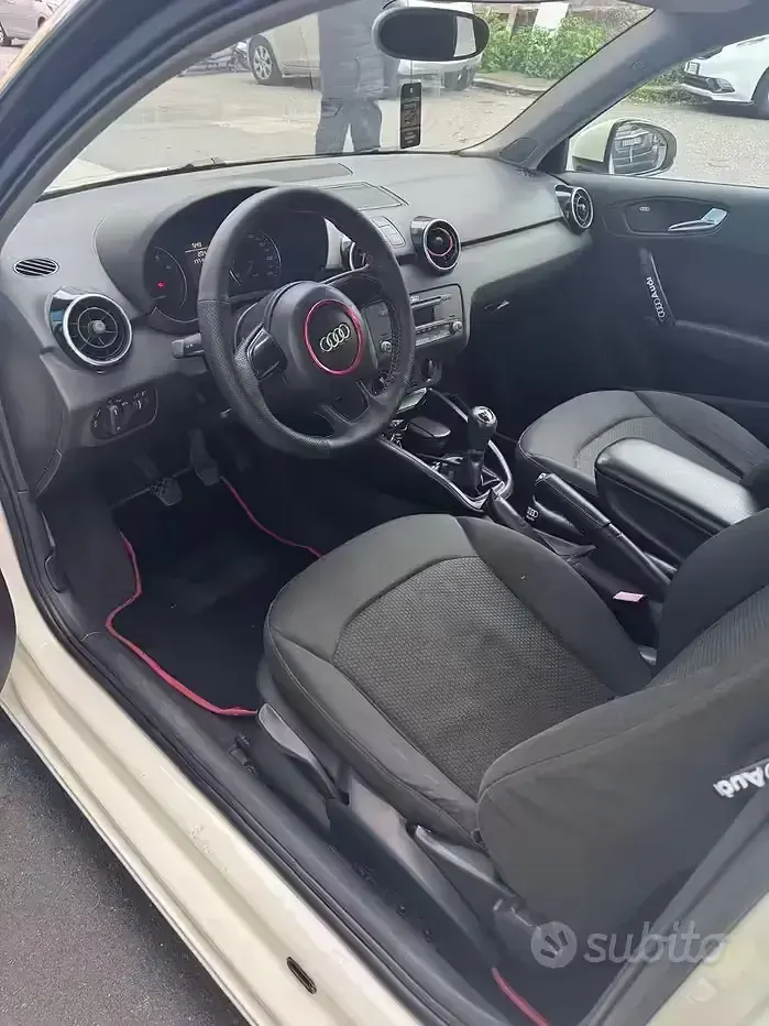 Usata Audi A1 86 CV (63 kW) 2011 Bianco Utilitaria