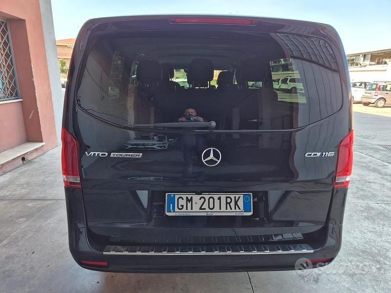 Usata Mercedes Vito 163 CV (119 kW) 2023 Nero Furgone