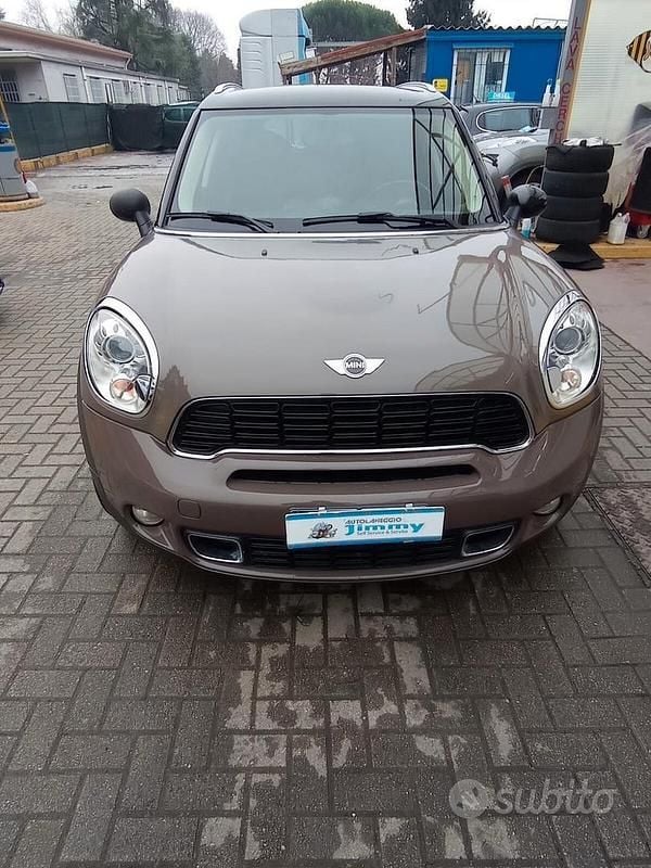 Usata Mini Cooper SD Countryman 142 CV (104 kW) 2012 Marrone SUV