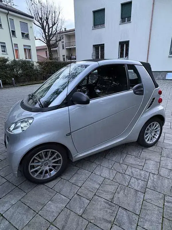 Usata Smart ForTwo Cabrio 71 CV (52 kW) 2012 Argento Cabrio