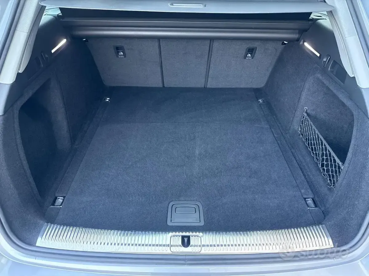 Usata Audi A4 Advanced Plus 163 CV (119 kW) 2019 Grigio Station wagon