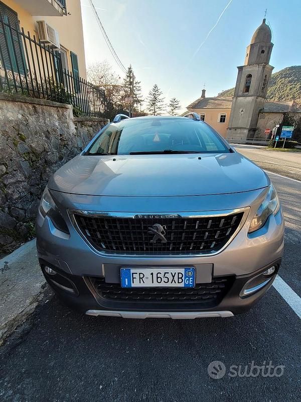 Usata Peugeot 2008 Allure 110 CV (80 kW) 2017 Grigio SUV