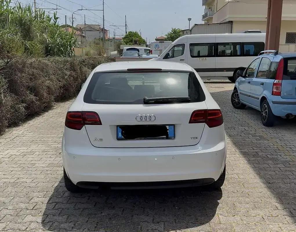 Usata Audi A3 Sportback Ambition 90 CV (66 kW) 2011 Utilitaria