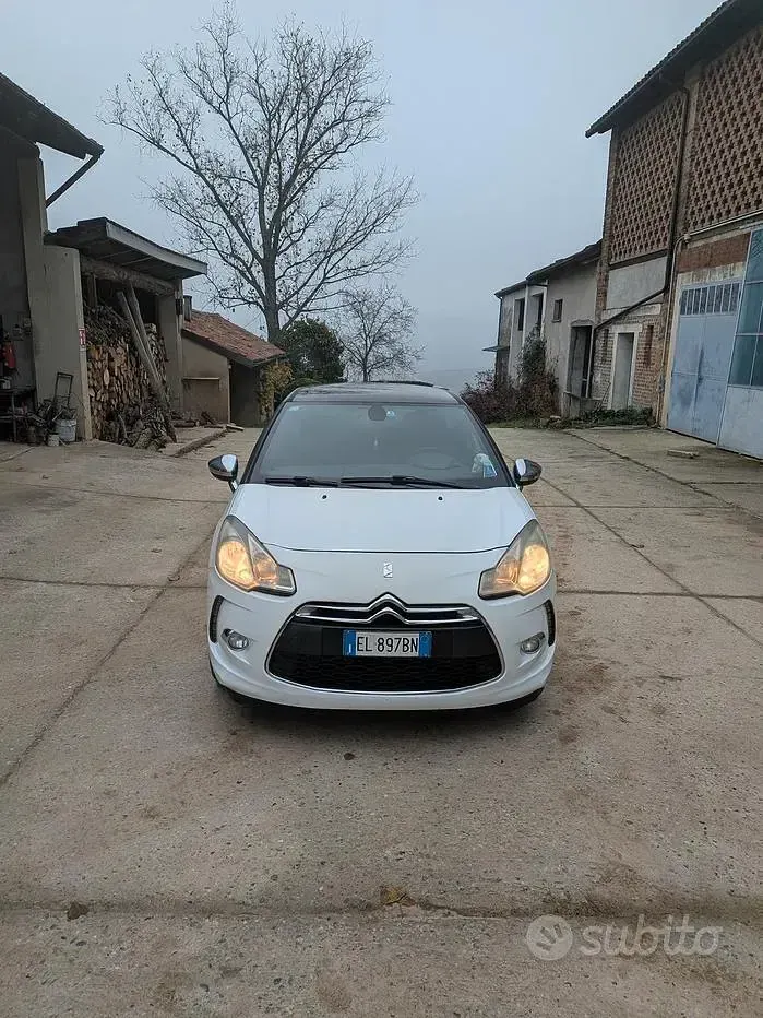 Usata Citroën DS3 112 CV (82 kW) 2011 Bianco Utilitaria
