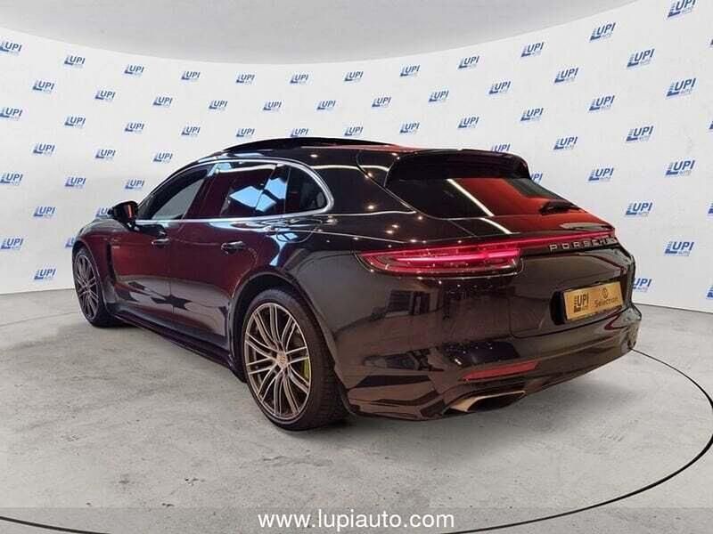 Usata Porsche Panamera Sport Turismo 242 kW (330 CV) 2018 Nero Berlina