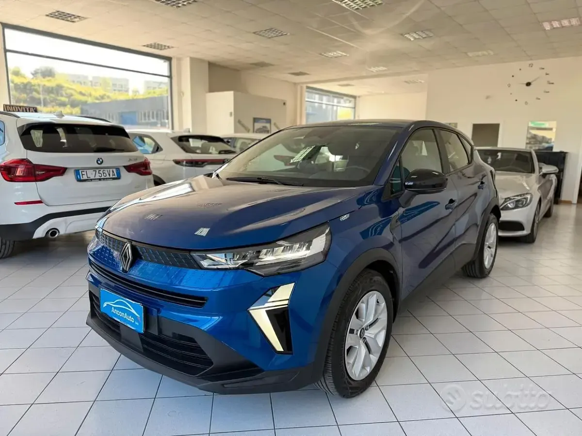 Usata Renault Captur 91 CV (66 kW) 2025 Blu SUV