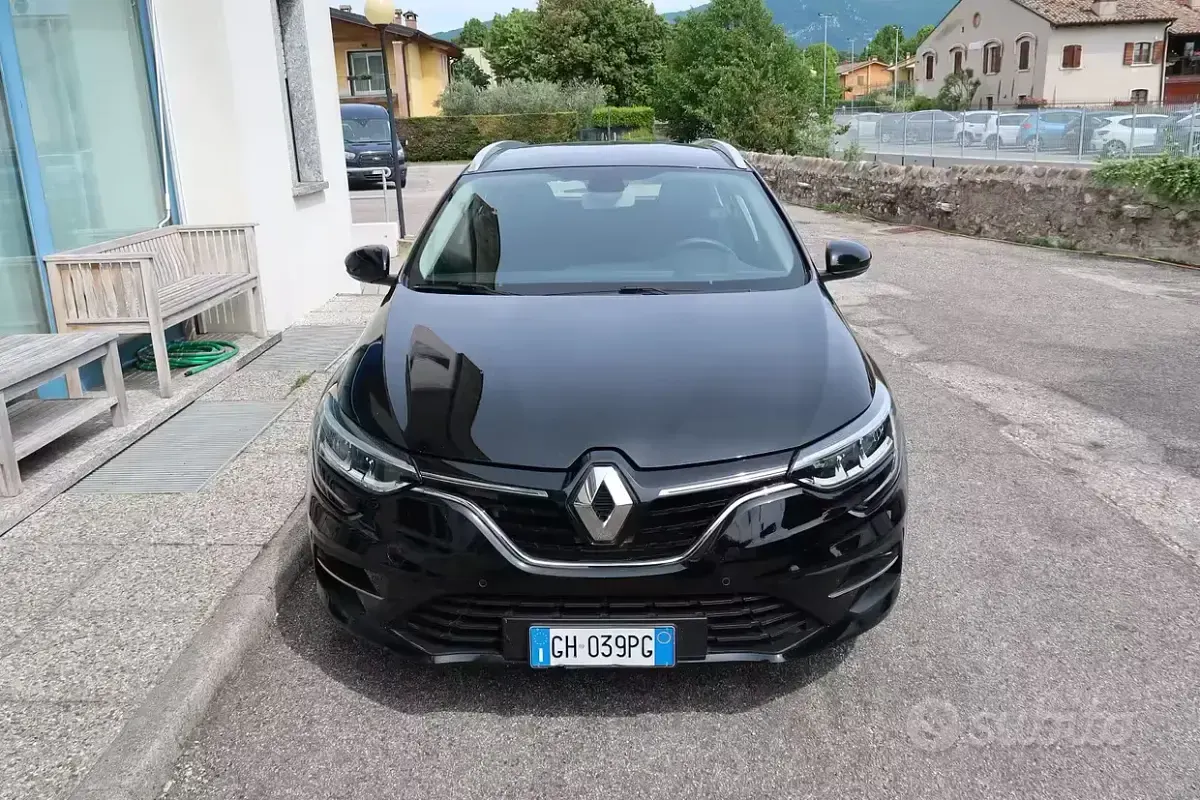 Usata Renault Mégane GrandTour Business 116 CV (85 kW) 2021 Nero Station wagon