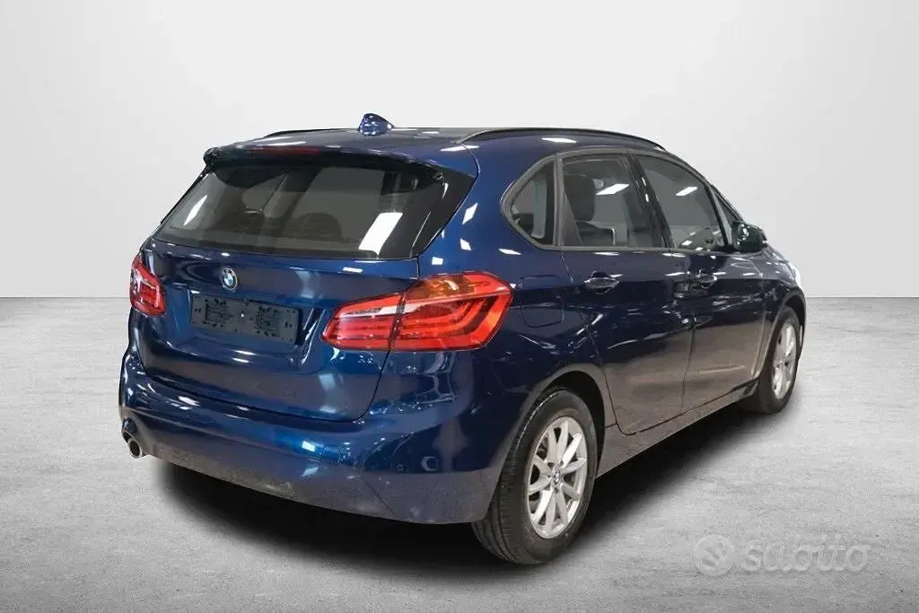 Begagnad BMW 216 Active Tourer Advantage 116 HK (85 kW) 2021 Blå Minibuss