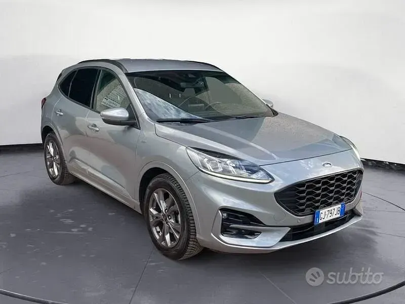 Usata Ford Kuga ST-Line 120 CV (88 kW) 2022 Arancione SUV