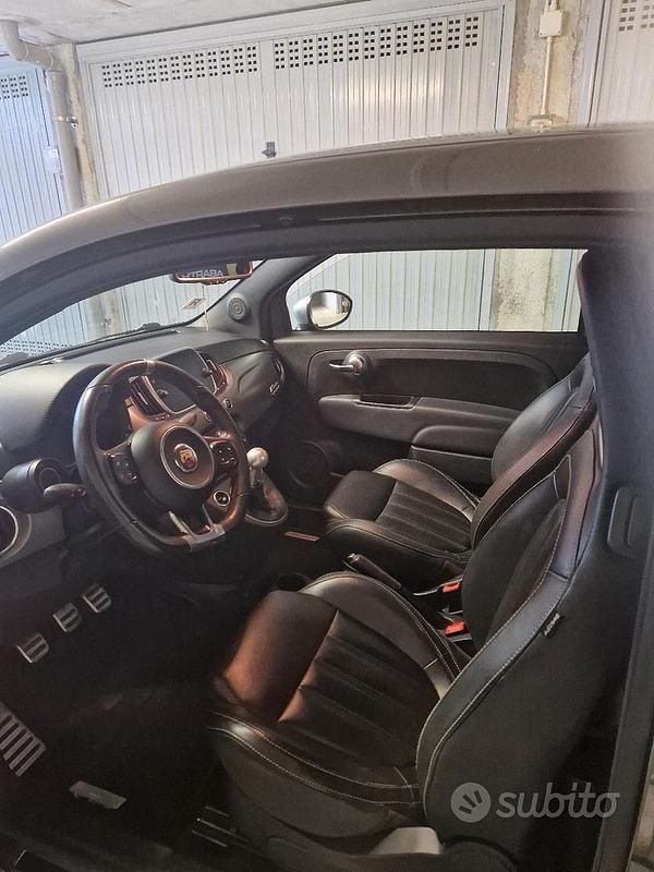 Usata Fiat 500 Abarth 165 CV (121 kW) 2018 Grigio Berlina