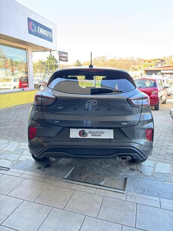 Usata Ford Puma ST-Line X 125 CV (91 kW) 2022 Grigio Station wagon