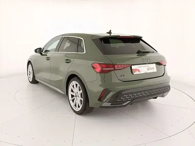 Usata Audi A3 S-Line 150 CV (110 kW) 2025 M4 verde distretto metallizzato Berlina