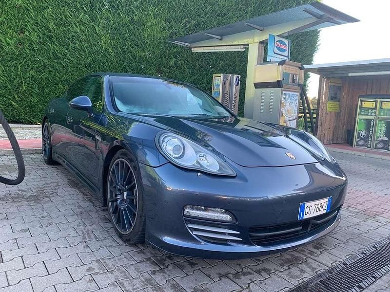 Usata Porsche Panamera 299 CV (219 kW) 2010 Utilitaria