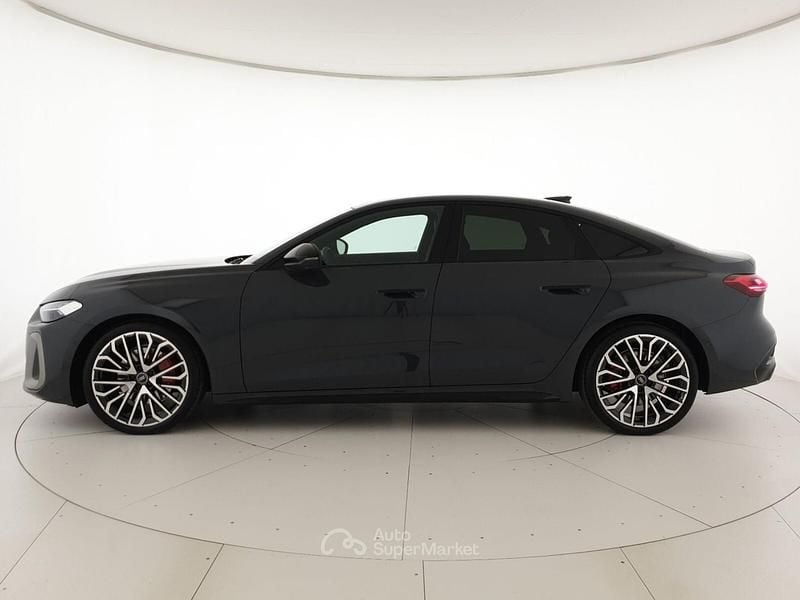 Usata Audi A5 Edition .1 204 CV (150 kW) 2024 Grigio magnete Berlina