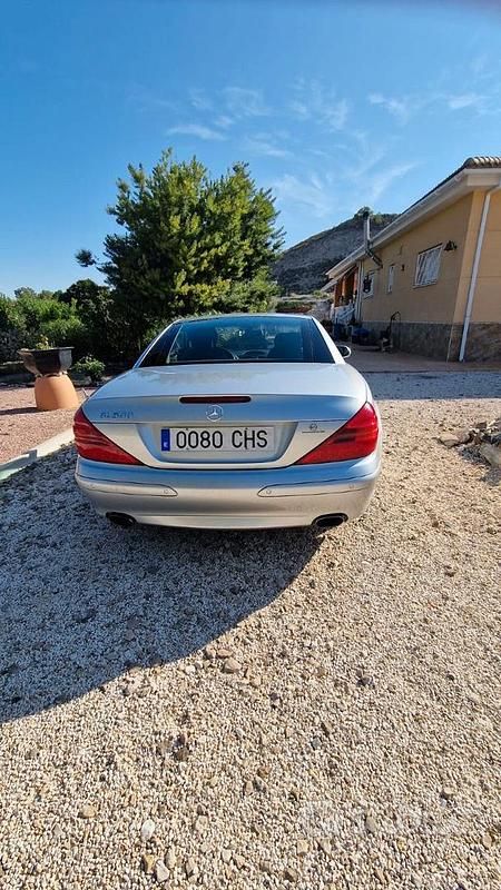 Usata Mercedes SL500 2005 Grigio Cabrio