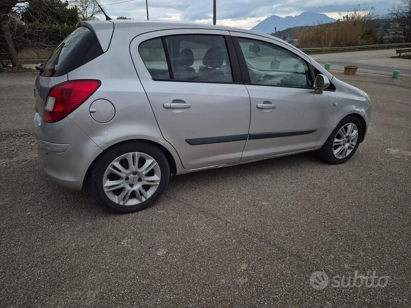 Usata Opel Corsa 80 CV (58 kW) 2008 Grigio Utilitaria