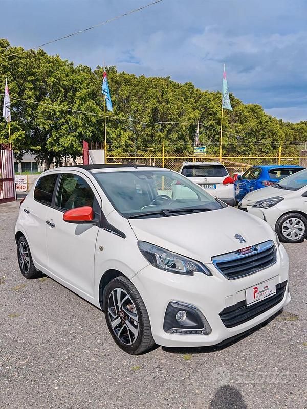 Usata Peugeot 108 Collection 69 CV (50 kW) 2017 Bianco Utilitaria