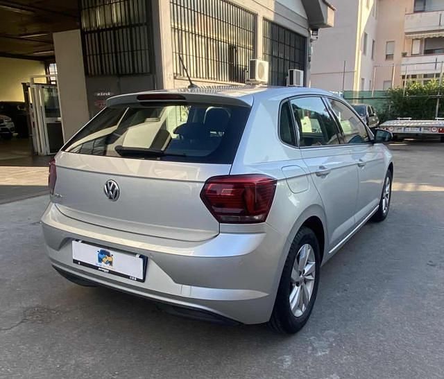 Usata VW Polo 95 CV (69 kW) 2018 Grigio(met.) Berlina