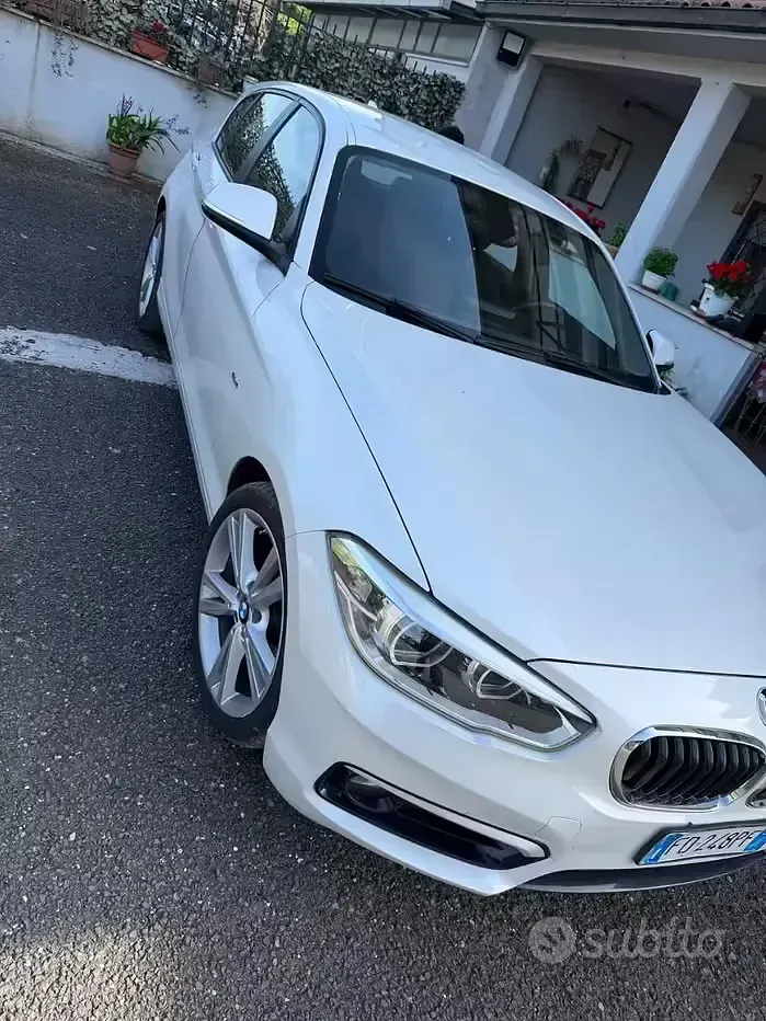 Usata BMW 118 150 CV (110 kW) 2016 Bianco Utilitaria
