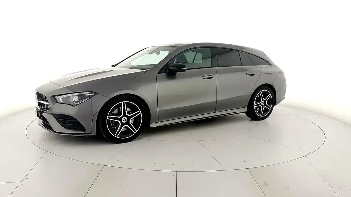 Usata Mercedes CLA220 Shooting Brake Premium 190 CV (139 kW) 2022 Grigio Station wagon