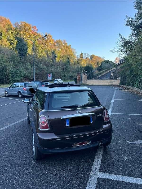 Usata Mini Cooper D 111 CV (81 kW) 2012 Utilitaria