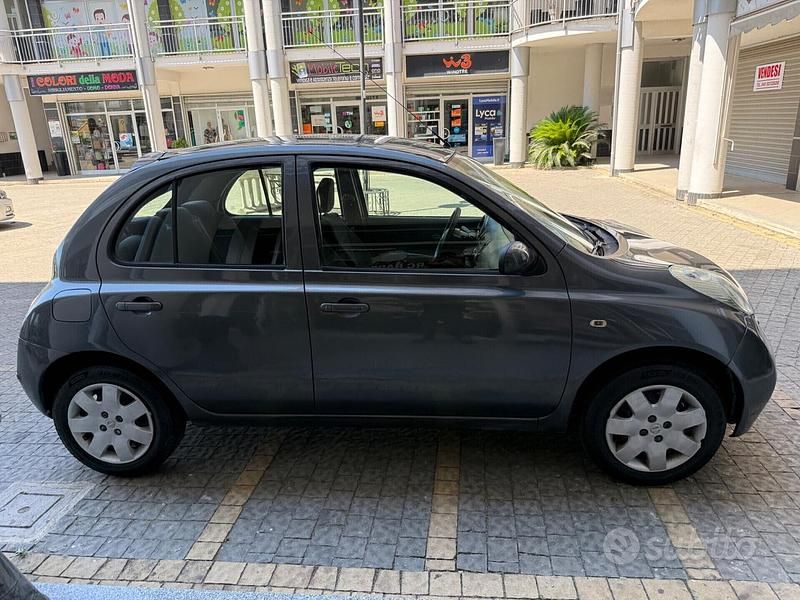 Usata Nissan Micra Acenta 65 CV (47 kW) 2005 Grigio Utilitaria