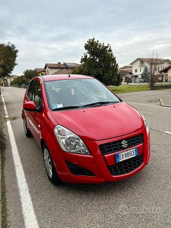 Usata Suzuki Splash GL 68 CV (50 kW) 2014 Rosso Utilitaria