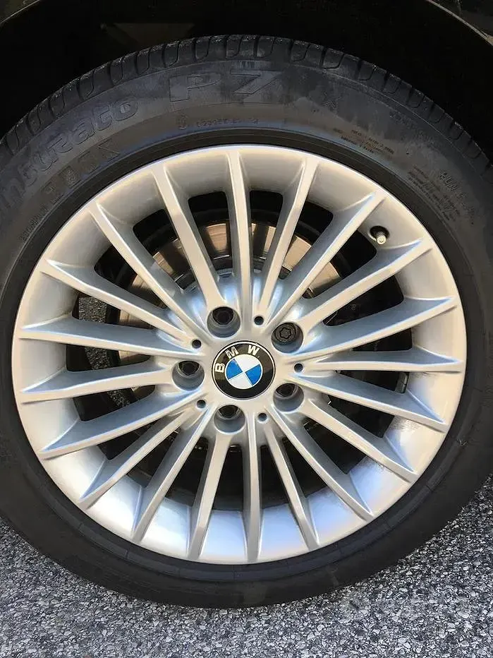 Usata BMW 316 Luxury Line 116 CV (85 kW) 2014 Nero Station wagon