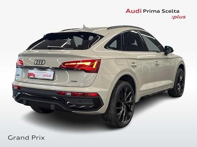 Nuova Audi Q5 Ambiente 204 CV (150 kW) 2025 Colore carrozzeria personalizzato audi exclusive SUV