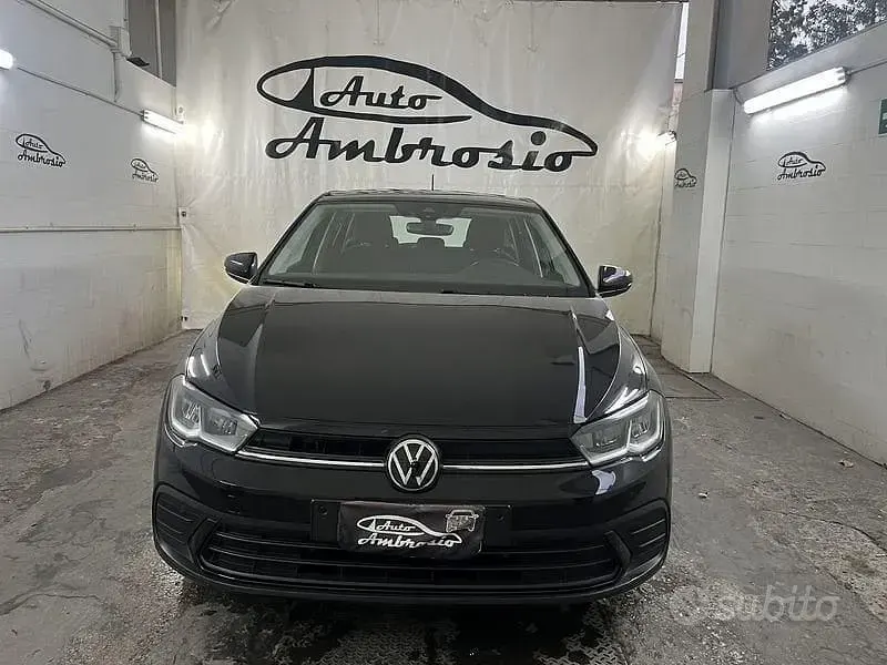 Usata VW Polo 95 CV (69 kW) 2023 Nero Utilitaria