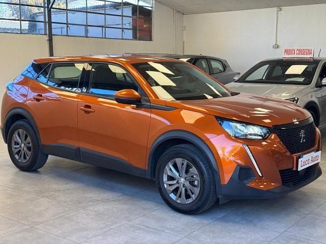 Usata Peugeot 2008 S 101 CV (74 kW) 2021 Arancione SUV