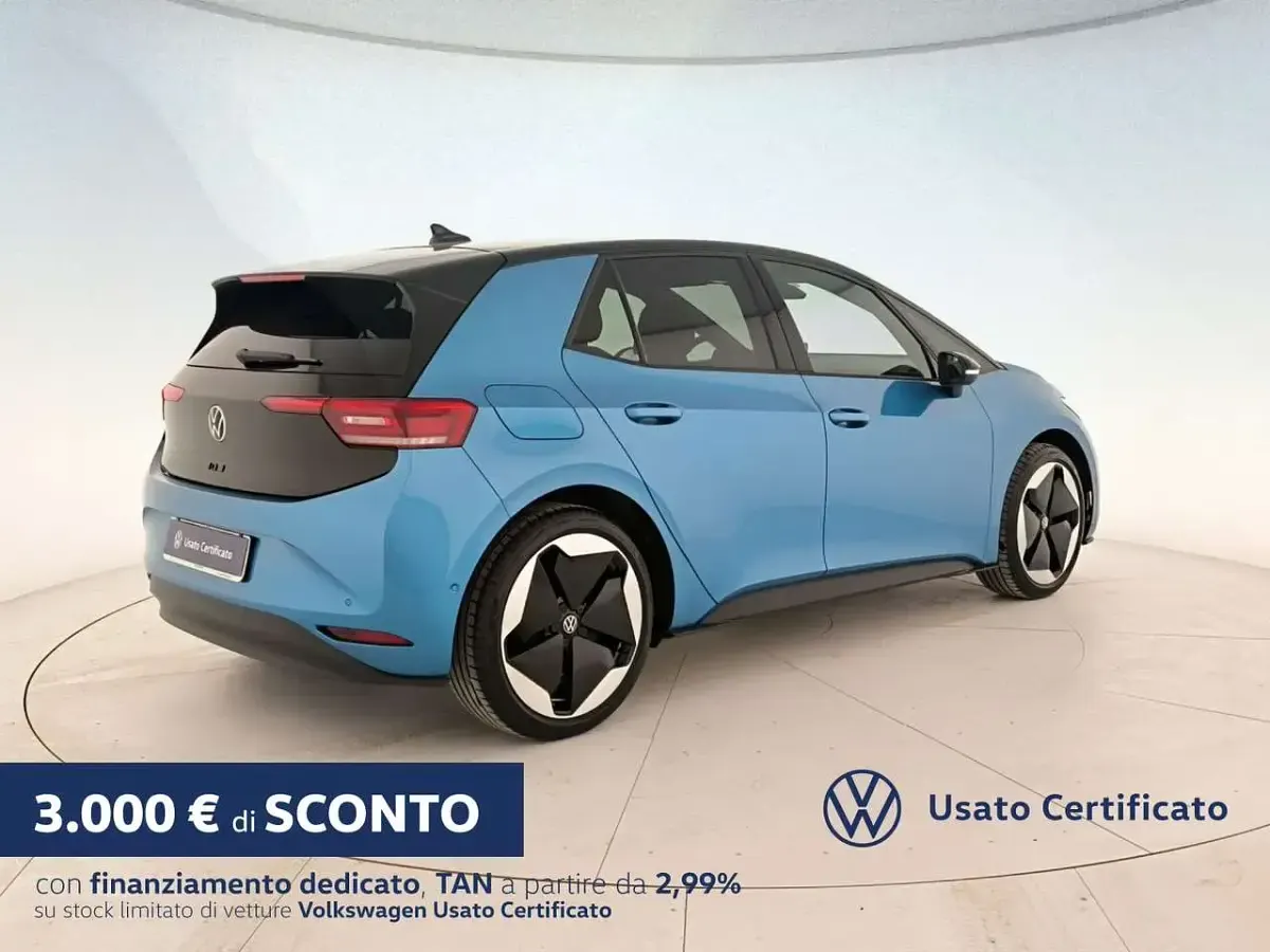 Nuova VW ID.3 Pro 69 kW (95 CV) 2026 Costa azul metallizzato nero Utilitaria