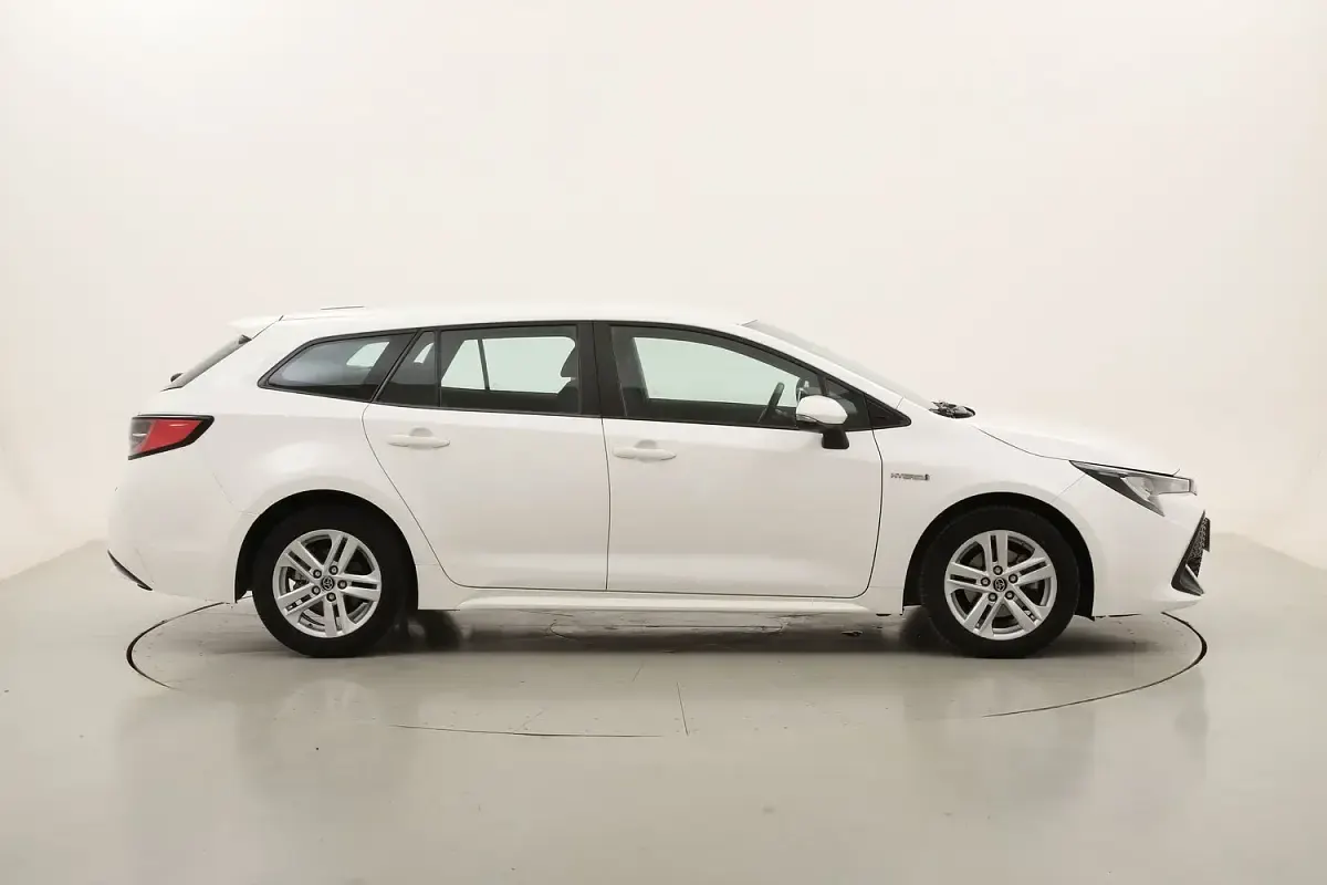 Usata Toyota Corolla Business Edition 122 CV (89 kW) 2019 Station wagon