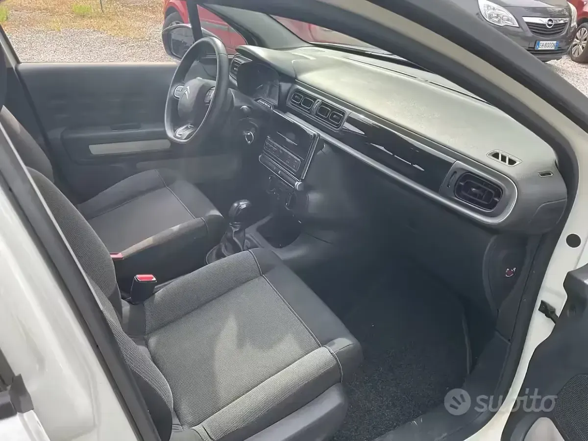 Usata Citroën C3 Live 82 CV (60 kW) 2016 Other Berlina