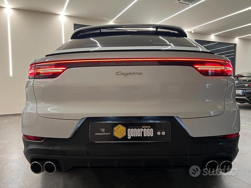 Usata Porsche Cayenne 340 CV (250 kW) 2019 Bianco SUV
