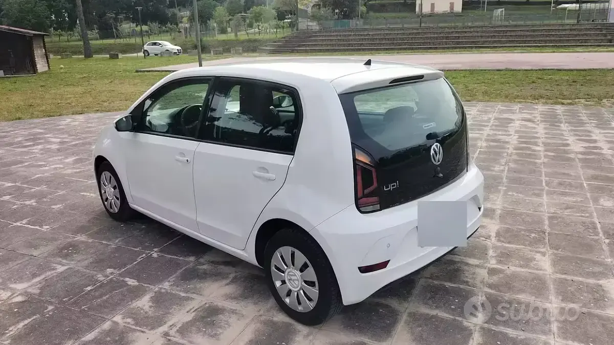 Usata VW up! 60 CV (44 kW) 2018 Bianco Utilitaria