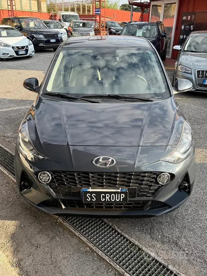 Usata Hyundai i10 Prime 67 CV (49 kW) 2023 Grigio Utilitaria