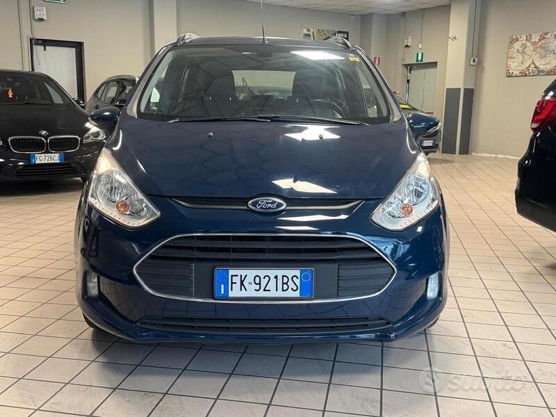 Usata Ford B-MAX Business Edition 90 CV (66 kW) 2018 Blu Monovolume