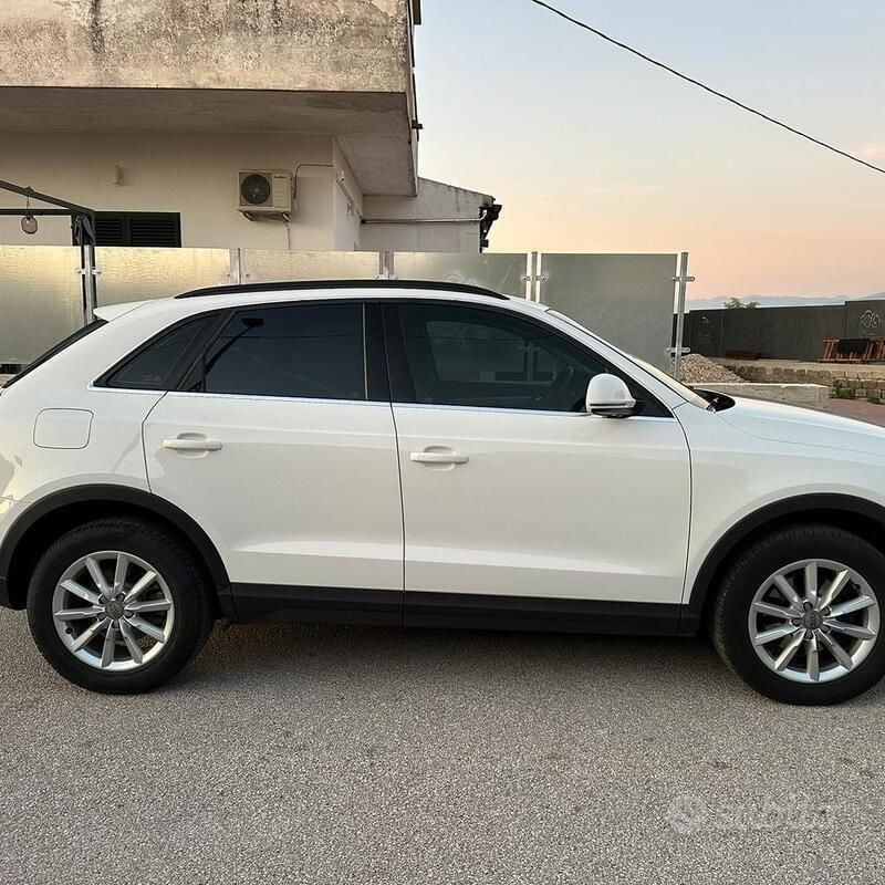 Usata Audi Q3 Business 120 CV (88 kW) 2016 Bianco SUV