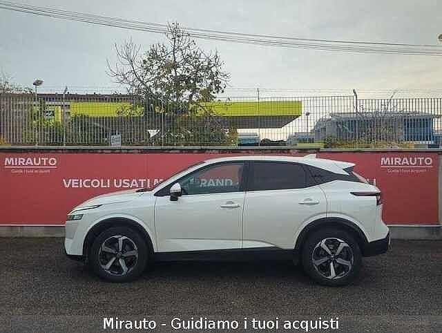 Usata Nissan Qashqai N-Connecta 140 CV (102 kW) 2021 Bianco SUV