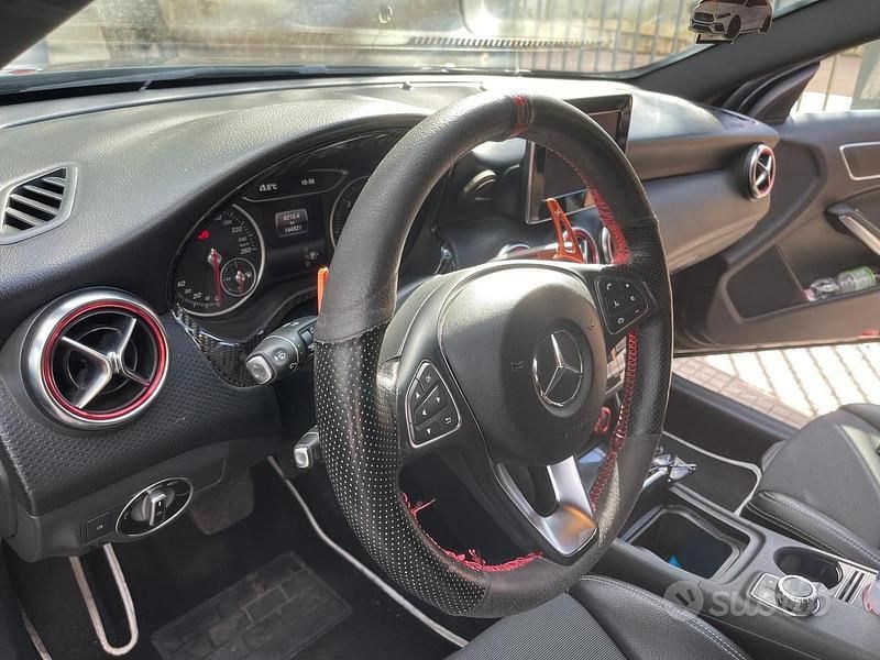 Usata Mercedes A160 102 CV (75 kW) 2017 Berlina
