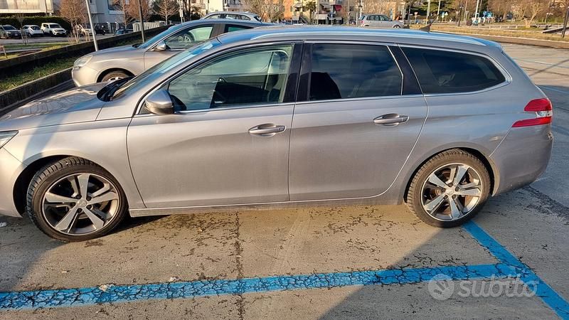Usata Peugeot 308 SW 2016 Station wagon